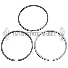 Charger l&#39;image dans la galerie, Interstate-McBee® Navistar® 1876099C91 Piston Ring Set (DT466E / DT570)
