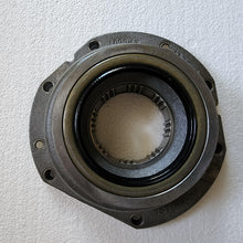 Cargar imagen en el visor de la galería, Interstate-McBee® 1822326C91 Navistar® Oil Pump (DT466 / DT466E)