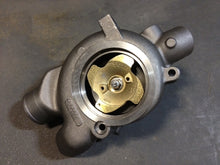 Cargar imagen en el visor de la galería, R 23506602 REBUILT WATER PUMP ASSY FOR DETROIT DIESEL 6V92 / 8V92  ENGINES