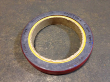 Cargar imagen en el visor de la galería, FP Diesel® Detroit Diesel® 23514608 Front Crankshaft Seal (Teflon) (RH)