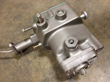 Charger l&#39;image dans la galerie, R 5108295 REBUILT HYDRAULIC GOVERNOR ASSY. FOR DETROIT DIESEL IL71 R.H. ENGINES