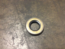 Load image into Gallery viewer, 3202615 Genuine Detroit Diesel® Tachometer Drive Cover Seal