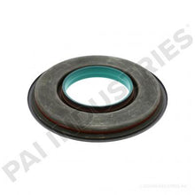 Load image into Gallery viewer, PAI 436138 NAVISTAR 2503294C1 INPUT PINION OIL SEAL (HH105) (USA)