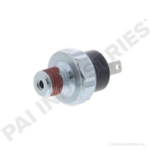 Load image into Gallery viewer, PAI 450548 NAVISTAR 598860C1 PARKING BRAKE LIGHT SWITCH (5 PSI) (NORMALLY OPEN)