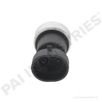 PAI 450549 NAVISTAR 2035006C2 PARKING BRAKE LIGHT SWITCH (NO) (2-6 PSI)