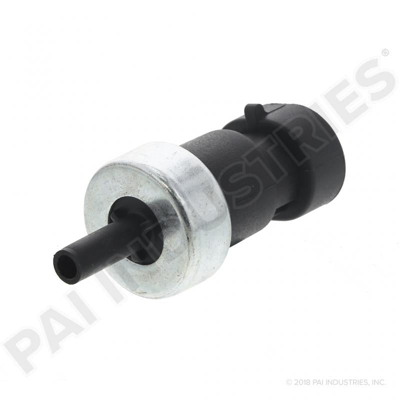 PAI 450550 NAVISTAR 2035007C2 PARKING BRAKE LIGHT SWITCH