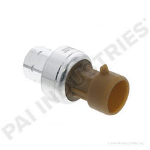 Load image into Gallery viewer, PAI 450565 NAVISTAR 3546241C1 AIR CONDITIONER PRESSURE SWITCH (USA)