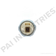 Load image into Gallery viewer, PAI 450578 NAVISTAR 1831259C91 OIL PRESSURE SWITCH KIT (USA)