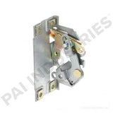 PAI 451552 NAVISTAR 1677434C2 LEFT HAND DOOR LATCH (5000 / 9000)