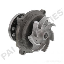 Charger l&#39;image dans la galerie, PAI 481819 NAVISTAR 1845002C91 WATER PUMP KIT (2002-2007 VT365)