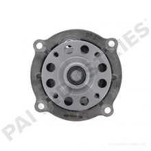 Charger l&#39;image dans la galerie, PAI 481819 NAVISTAR 1845002C91 WATER PUMP KIT (2002-2007 VT365)
