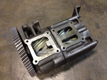 Cargar imagen en el visor de la galería, 5104914 REBUILT OIL PUMP ASSY. FOR DETROIT DIESEL 12V149 R.H. ENGINES