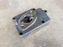 Load image into Gallery viewer, 5121924 OIL PUMP COVER ASM. FOR DETROIT DIESEL 12V71 ENGINES