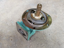 Load image into Gallery viewer, R 5140529 REBUILT HYDRAULIC GOVERNOR DRIVE ASSY. FOR DETROIT DIESEL 371 ENGINES