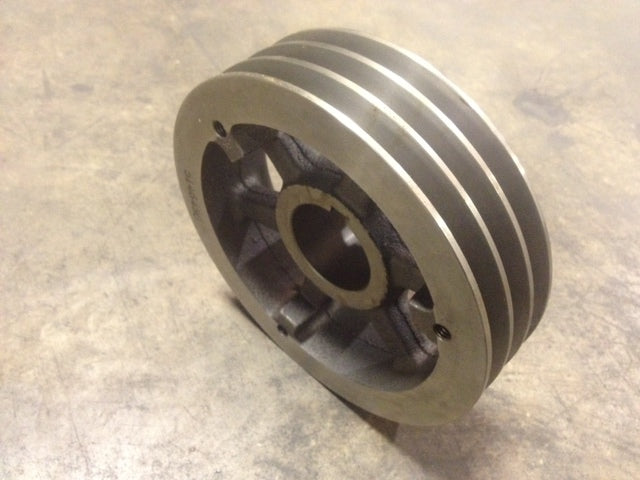 5146430 GENUINE DETROIT DIESEL CRANKSHAFT PULLEY (7.50" DIAMETER) (3 GROOVES)