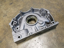 Charger l&#39;image dans la galerie, R 5146588 REBUILT OIL PUMP / FRONT COVER ASSY. FOR DETROIT DIESEL 6V71 / 6V92 / 8V71 / 8V92 R.H. ENGINES