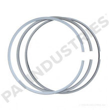 Cargar imagen en el visor de la galería, PAI 605030HP DETROIT DIESEL 23531252 PISTON RING SET (S60) (14.0L) (HIGH PERFORMANCE)