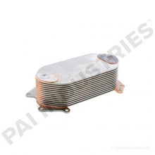 Cargar imagen en el visor de la galería, PAI 641272 DETROIT DIESEL A4711800865 OIL COOLER (13 PLATE) (DD15)