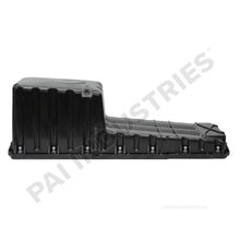 Cargar imagen en el visor de la galería, PAI 641292 DETROIT DIESEL A4720102313 OIL PAN KIT (PLASTIC) (DD15) (USA)