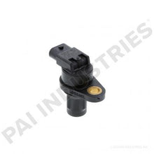 Load image into Gallery viewer, PAI 650674 DETROIT DIESEL A0061535528 CAMSHAFT POSITION SENSOR (DD15) (USA)