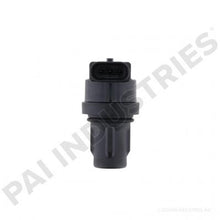 Load image into Gallery viewer, PAI 650674 DETROIT DIESEL A0061535528 CAMSHAFT POSITION SENSOR (DD15) (USA)