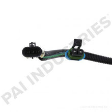 Cargar imagen en el visor de la galería, PAI 730382OEM PETERBILT Q92-8262-0300 SENSOR CONNECTOR ASSEMBLY (OEM)