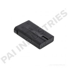 Load image into Gallery viewer, PAI 730385OEM PETERBILT Q27-6051-001 OBD MODULE (5V) (5 MALE PIN) (OEM)