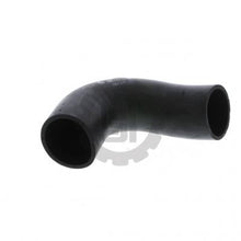 Load image into Gallery viewer, PAI 740021 FREIGHTLINER 05-16840-000 CONTOURED COOLANT HOSE (2.50&quot; ID)