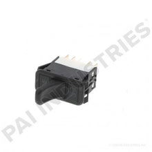 Charger l&#39;image dans la galerie, PAI 740255 FREIGHTLINER A06-30769-010 HEADLAMP SWITCH (MADE IN USA)