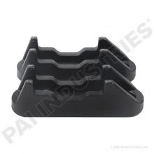 Load image into Gallery viewer, PAI 750361 OEM HENDRICKSON 50216-000 AXLE BOTTOM CAP (OEM)