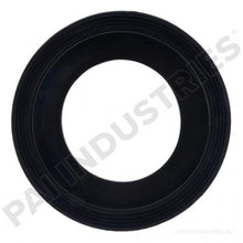 Charger l&#39;image dans la galerie, PAI 803413 MACK 56MD37M AIR INTAKE SEAL (OEM)