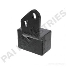 Load image into Gallery viewer, PAI 803819 MACK 12QK43P2 LEFT HAND AXLE BRACKET (44,000 CAMEL BACK) (OEM)