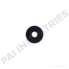 Charger l&#39;image dans la galerie, PAI 803915 MACK 55MX137 HOOD ROLLER (DM / U) (POLYURETHANE)