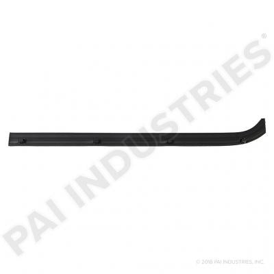 PAI 803961 MACK 70QS314M WINDOW WEATHERSTRIP (LH INNER) (CH / CX) (USA)
