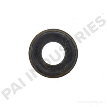 Charger l&#39;image dans la galerie, PAI 803986 MACK / VOLVO 8077380 REAR ENGINE MOUNT KIT (CH / CX)
