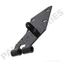 Charger l&#39;image dans la galerie, PAI 803989OEM MACK 68QM3135 RIGHT HAND HOOD BRACKET (R) (OEM)