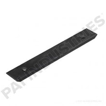 Charger l&#39;image dans la galerie, PAI 804322 MACK 71RU21342 HOOD WEATHERSTRIP (R / RB / RD) (OEM)