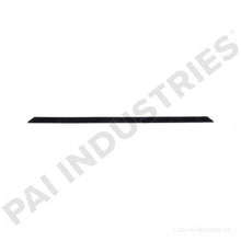 Charger l&#39;image dans la galerie, PAI 804322 MACK 71RU21342 HOOD WEATHERSTRIP (R / RB / RD) (OEM)