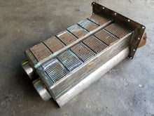 Charger l&#39;image dans la galerie, 8532343R RECONDITIONED HEAT EXCHANGER CORE FOR DETROIT DIESEL 12V71 ENGINES