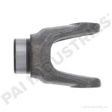 Load image into Gallery viewer, PAI 960059 DANA 5-4-5731 DRIVE YOKE (BP) (1610) (NAV 491699C1) (Discontinued)