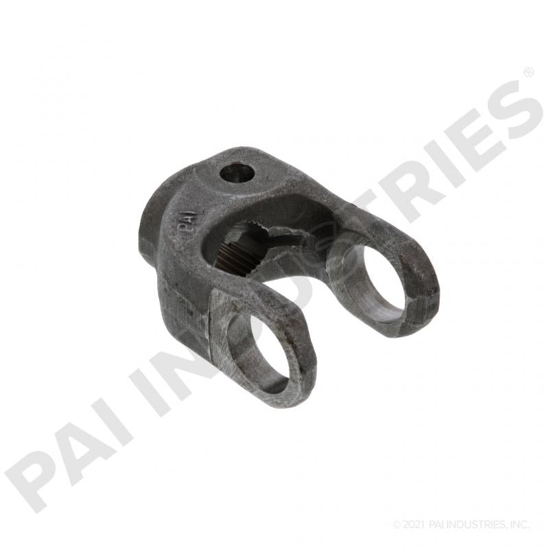 PAI ASY-5915 MACK 8235-L6NYS1465 STEERING SHAFT YOKE (ROSS)