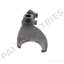 Charger l&#39;image dans la galerie, PAI EF06670 FULLER 15403 SHIFT FORK (MADE IN ITALY)