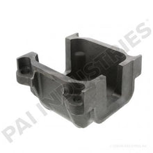 Charger l&#39;image dans la galerie, PAI EM47150 MACK 52QK418BP5 SPRING BRACKET CAP (38,000 LB)