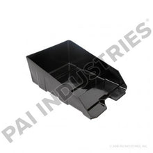 Charger l&#39;image dans la galerie, PAI FBB-4987 MACK 32MK571M UPPER BATTERY BOX COVER