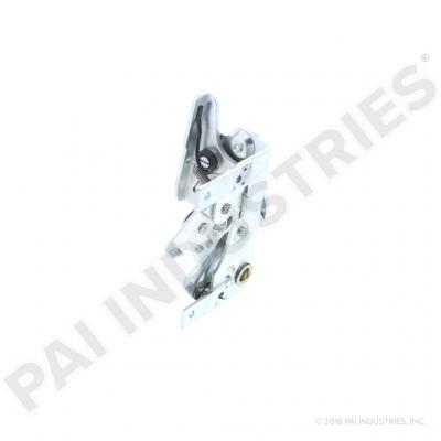 PAI FDL-4693 MACK 62QS324C DOOR LATCH (RIGHT HAND) (EARLY R / RB / RD / DM)