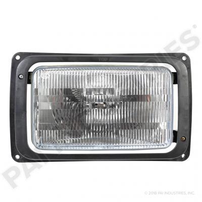 PAI FHA-4239 MACK 2MO516CM HEADLAMP (EARLY CH / RB / RD) (USA)