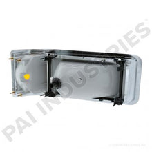 Cargar imagen en el visor de la galería, PAI FHL-5299A MACK 2MO521M HEADLAMP ASSEMBLY (CH) (LEFT HAND) (USA)