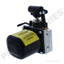 Charger l&#39;image dans la galerie, PAI FHP-3962 MACK 38QC4134M CAB PUMP KIT (EARLY WESTERN MODELS) (USA)