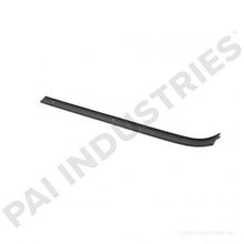 Load image into Gallery viewer, PACK OF 5 PAI FWS-4506 MACK 70QS34 WINDOW WEATHERSTRIP (LH INNER) (USA)