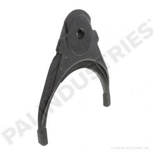 Charger l&#39;image dans la galerie, PAI GSF-0659 MACK 575KB450 SHIFT FORK (T2080 / T2090 / T2100)